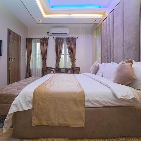 God'S Touch Apartments Signature لاغوس المظهر الخارجي الصورة
