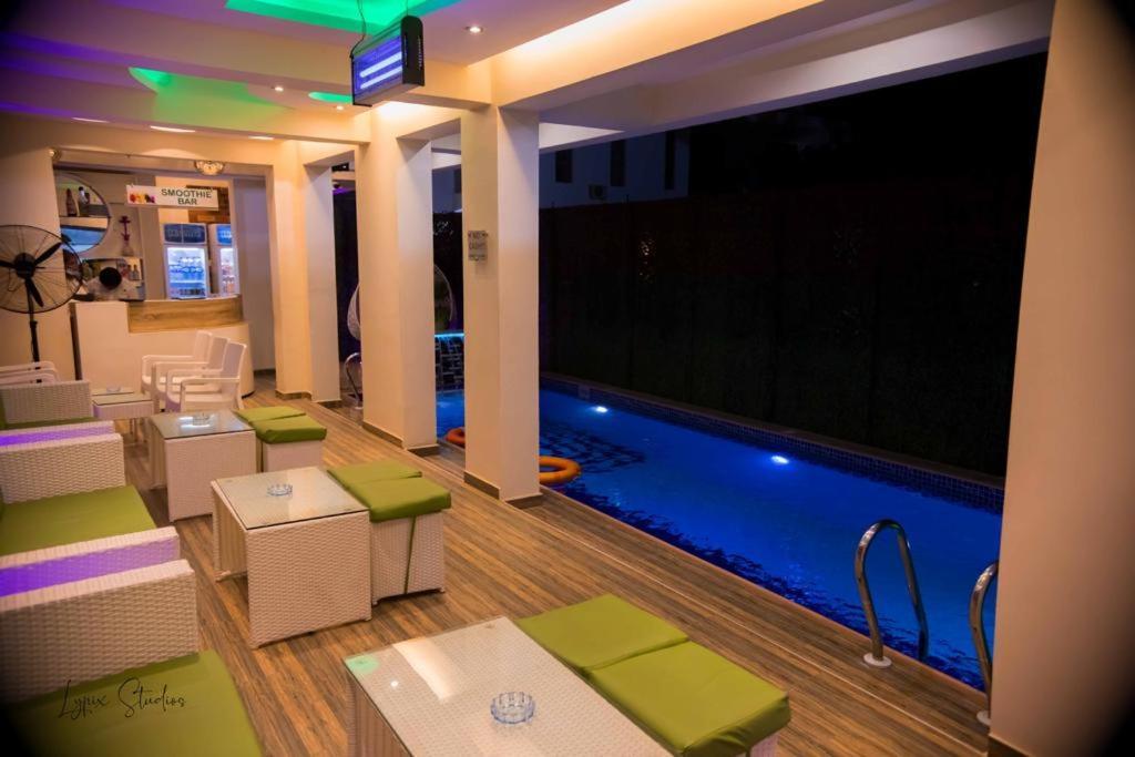 God'S Touch Apartments Signature لاغوس المظهر الخارجي الصورة