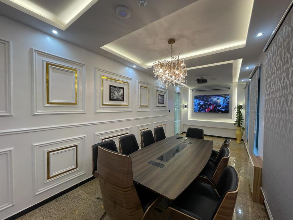 God'S Touch Apartments Signature لاغوس المظهر الخارجي الصورة