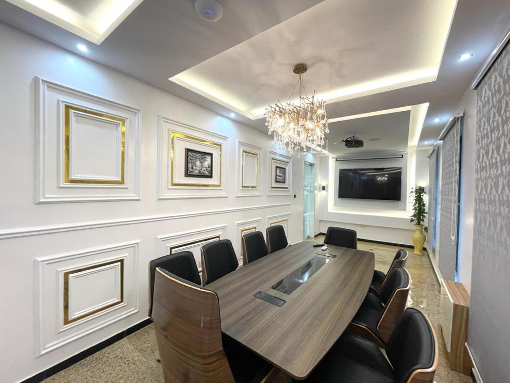 God'S Touch Apartments Signature لاغوس المظهر الخارجي الصورة