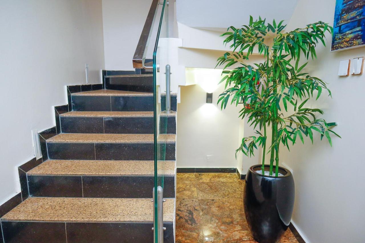 God'S Touch Apartments Signature لاغوس المظهر الخارجي الصورة